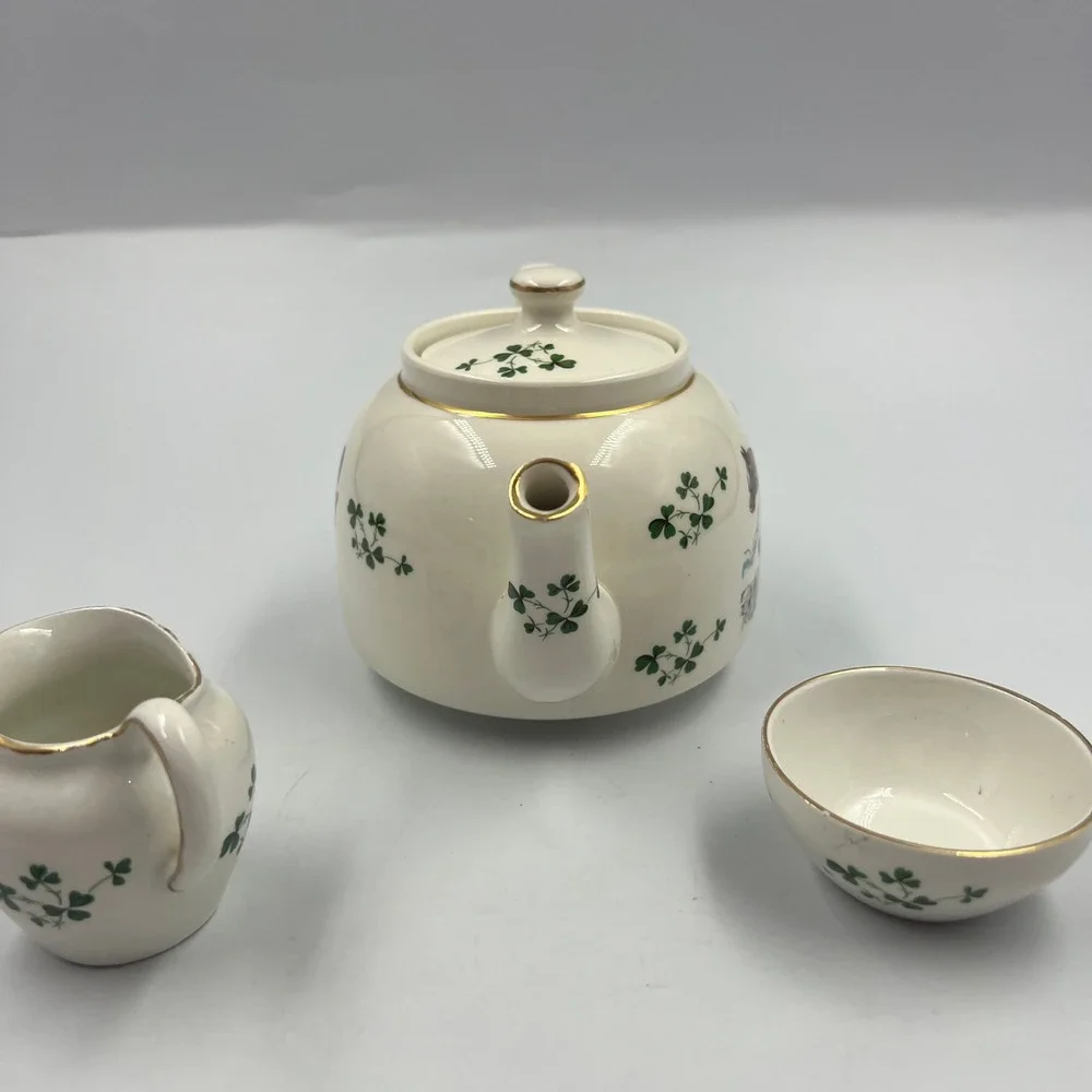 Vintage Carrigaline Ireland Fox Hunt Tea Set Teapot Creamer Sugar Shamrocks Gold